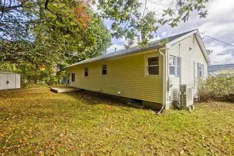 Exterior - 20 Strong St, Easthampton, MA 01027 photo 7 of 8