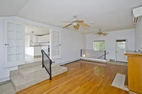 Living - 20 Strong St, Easthampton, MA 01027 photo 3 of 8