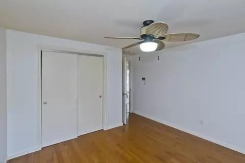 Bedroom - 20 Strong St, Easthampton, MA 01027 photo 7 of 9