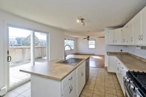 Kitchen - 20 Strong St, Easthampton, MA 01027 photo 3 of 4