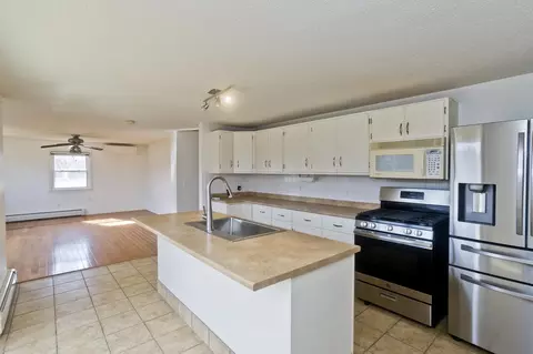 Kitchen - 20 Strong St, Easthampton, MA 01027 photo 2 of 4