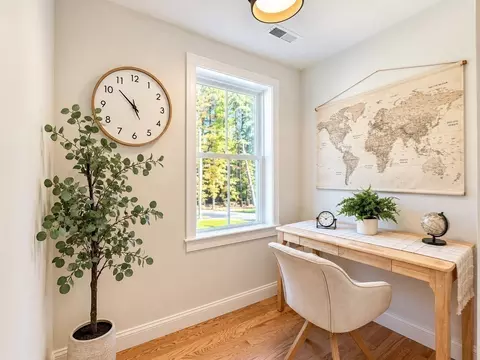 Entry Way - 19 Pine St, Ayer, MA 01432 photo 2 of 2