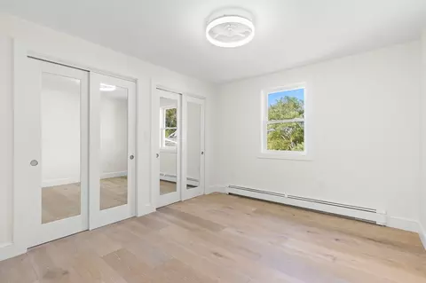 Bedroom - 16 Reynard St #2, Gloucester, MA 01930 photo 1 of 6