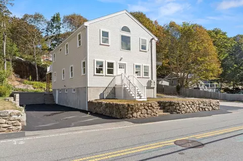 Exterior - 16 Reynard St #2, Gloucester, MA 01930 photo 6 of 8