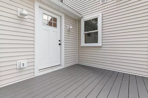 Exterior - 16 Reynard St #2, Gloucester, MA 01930 photo 1 of 8