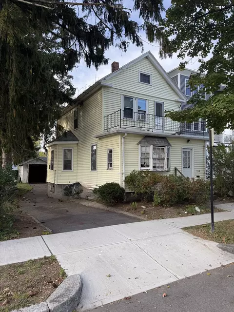180 Billings Rd, Quincy, MA 02171