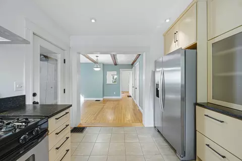 Entry Way - 41 Prospect St #41, Georgetown, MA 01833 photo 1 of 5