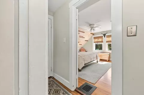 Entry Way - 82 Manatee Rd, Hingham, MA 02043 photo 2 of 3