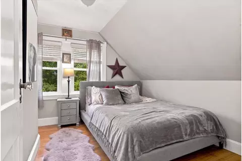 Bedroom - 82 Manatee Rd, Hingham, MA 02043 photo 2 of 2