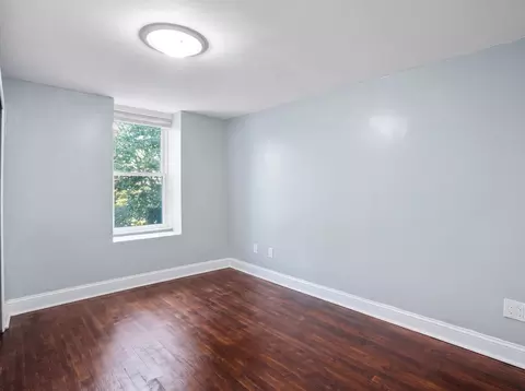 Bedroom - 8 Chilmark # -3, Worcester, MA 01604 photo 7 of 7