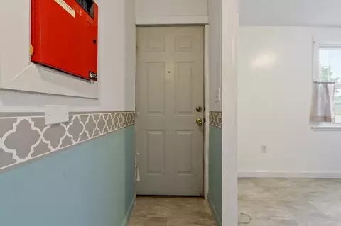 Entry Way - 71 Willard St #3, Ayer, MA 01432 photo 1 of 2