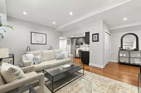 38-40 Saint Botolph St #B3, Boston, MA 02116