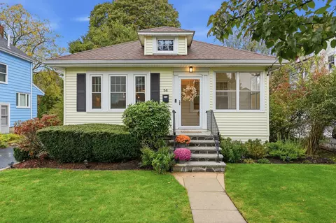 54 Bruce Rd, Waltham, MA 02453