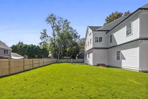 Exterior - 1152 Central Ave, Needham, MA 02492 photo 2 of 2