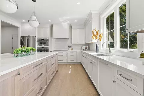 Kitchen - 1152 Central Ave, Needham, MA 02492 photo 3 of 4