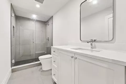 Bath - 1152 Central Ave, Needham, MA 02492 photo 10 of 10