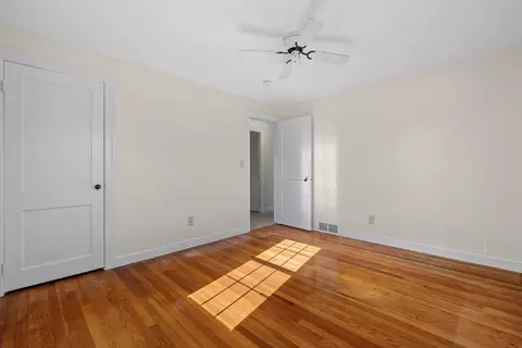 Bedroom - 5 Winston Rd, Worcester, MA 01606 photo 2 of 5