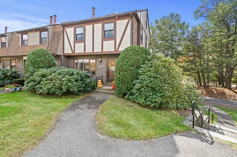 17 Scotty Hollow Dr #A, Chelmsford, MA 01863