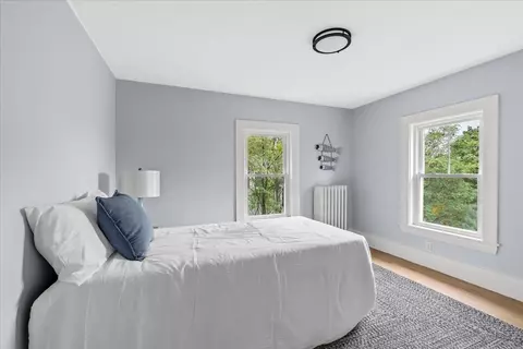 Bedroom - 114 Hull St, Hingham, MA 02043 photo 2 of 3
