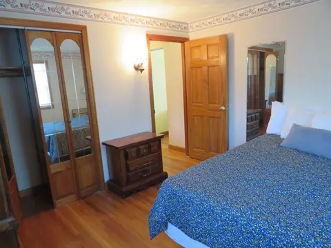 Bedroom - 4 Paul St, Canton, MA 02021 photo 2 of 6