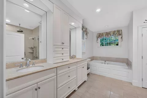 Bath - 36 Troon Way, Mashpee, MA 02649 photo 1 of 6