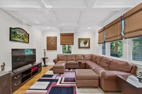 Living - 36 Troon Way, Mashpee, MA 02649 photo 4 of 4
