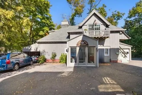 Other - 33 Yale Ave, Wakefield, MA 01880 photo 4 of 5