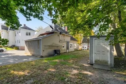Exterior - 33 Yale Ave, Wakefield, MA 01880 photo 6 of 6