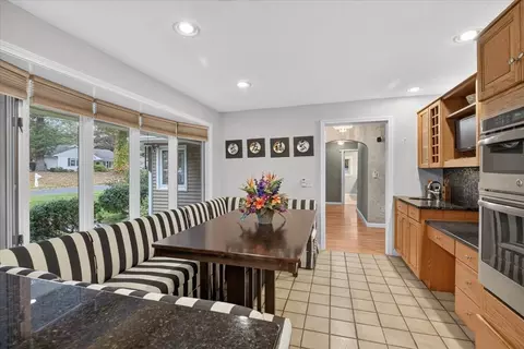 Other - 25 Ridgeway Cir, Springfield, MA 01118 photo 1 of 8