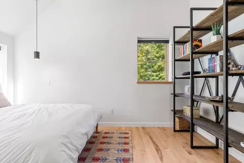 Bedroom - 108 Kilby St, Hingham, MA 02043 photo 3 of 4