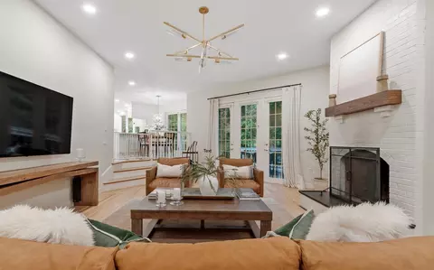 Living - 8 Larch Rd, Acton, MA 01720 photo 2 of 2