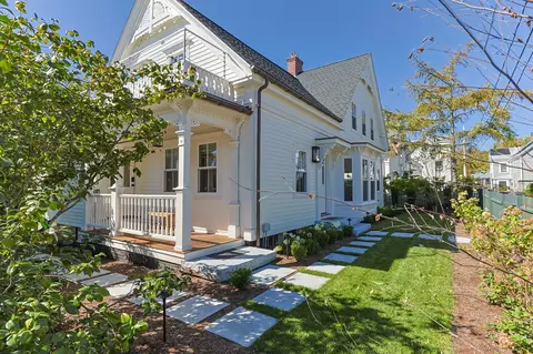 6 Washington Ave, Provincetown, MA 02657