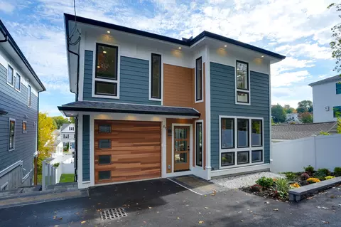 85 Hillcrest St, Waltham, MA 02451
