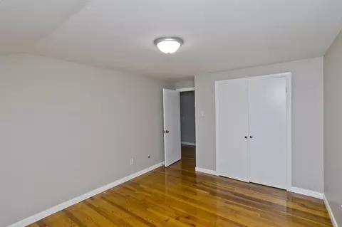 Bedroom - 5 Ellen St # -7, Springfield, MA 01104 photo 3 of 7