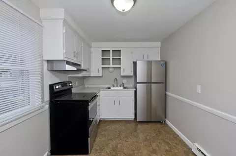 Kitchen - 5 Ellen St # -7, Springfield, MA 01104 photo 3 of 3