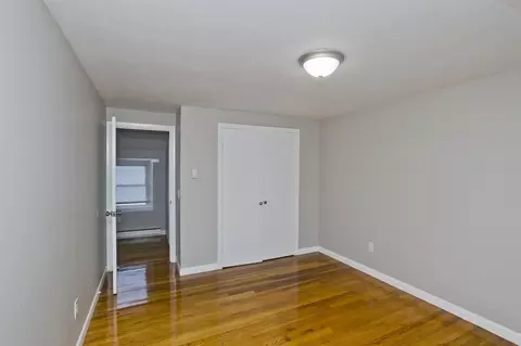 Bedroom - 5 Ellen St # -7, Springfield, MA 01104 photo 2 of 7