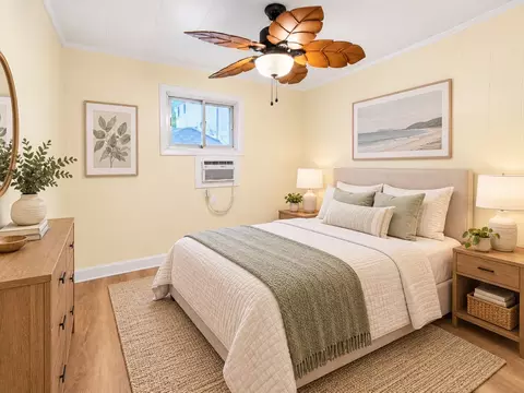 Bedroom - 5 Branch St, Worcester, MA 01604 photo 1 of 8