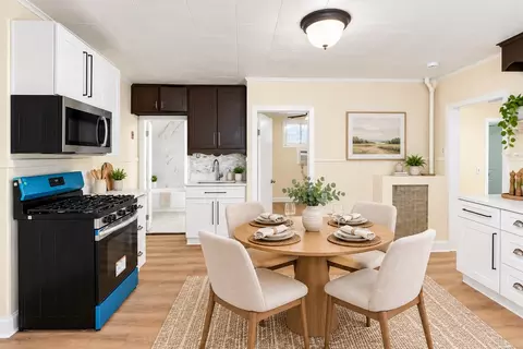 Dining - 5 Branch St, Worcester, MA 01604 photo 2 of 2