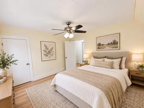 Bedroom - 5 Branch St, Worcester, MA 01604 photo 5 of 8