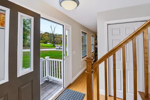 Entry Way - 54 Lower Gore Rd, Webster, MA 01570 photo 1 of 5