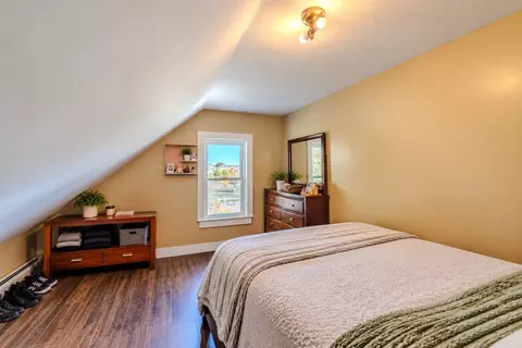 Bedroom - 405 Warren St, Fall River, MA 02721 photo 6 of 6
