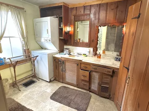 Bath - 174 Main St, Haydenville, MA 01039 photo 1 of 3