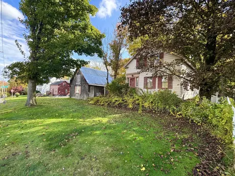 Exterior - 174 Main St, Haydenville, MA 01039 photo 12 of 12