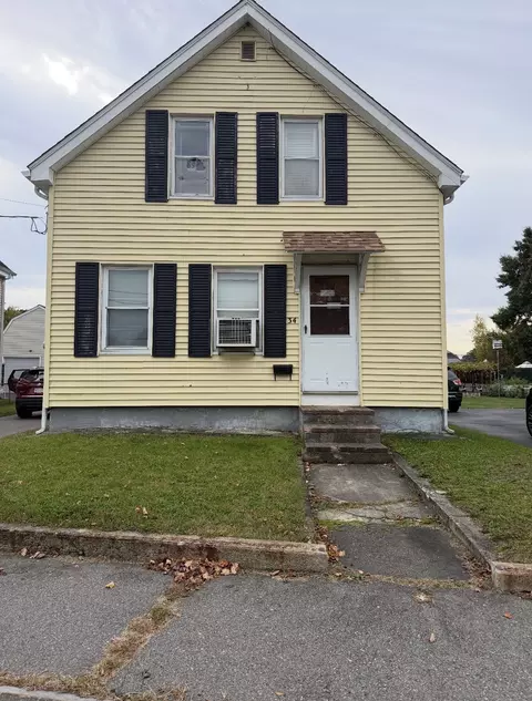 34 Floral St, Taunton, MA 02780