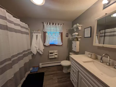 Bath - 434 Harvard Ave, Athol, MA 01331 photo 1 of 1