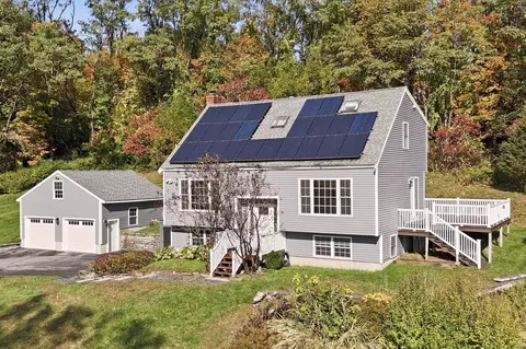 588 Main St, West Newbury, MA 01985