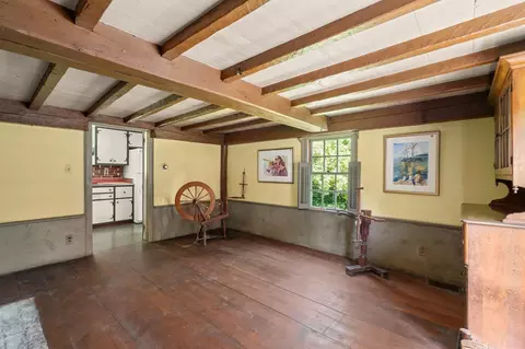 Entry Way - 349 351 Western Ave, Gloucester, MA 01930 photo 1 of 4
