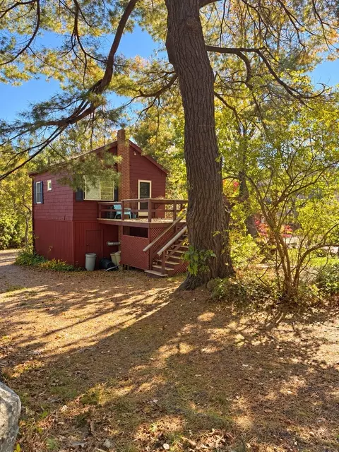 Exterior - 349 351 Western Ave, Gloucester, MA 01930 photo 7 of 8