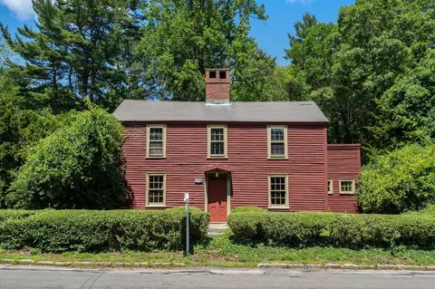 Exterior - 349 351 Western Ave, Gloucester, MA 01930 photo 2 of 8
