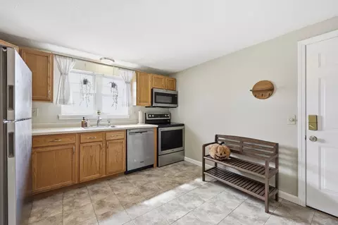 Other - 5 Maple Crest Cir #E, Holyoke, MA 01040 photo 3 of 8